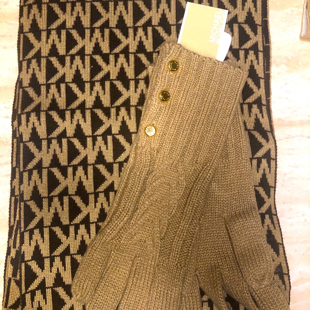 Michael Kors Scarf Set | MK Logo Scarf and Glove Combo - Picture 1 of 3
